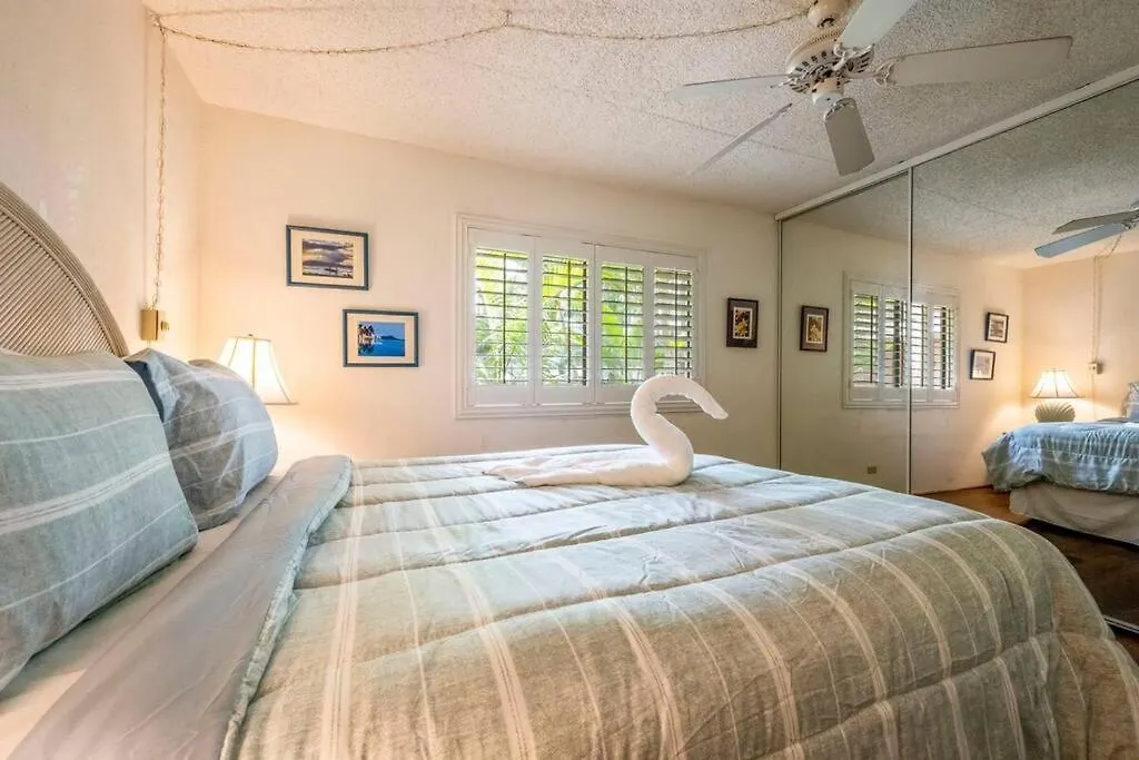 Kihei Alii Kai D207- Ocean View, Walk To Shops, Dining, And Kam I Beach